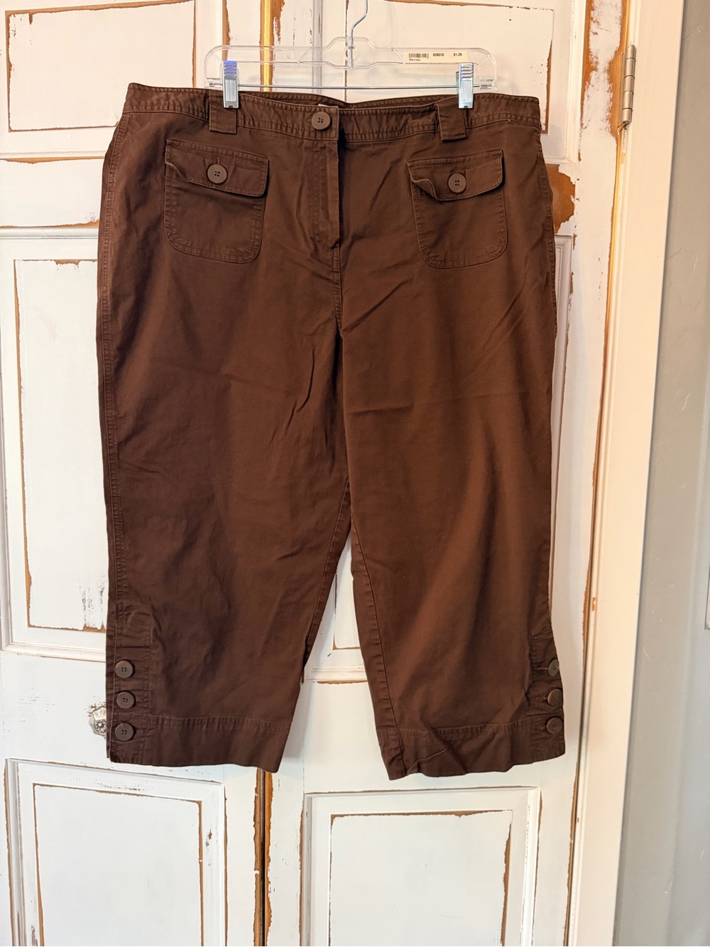 Dressbarn Brown Button-Cuff Capri